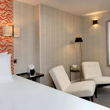 Hotel Le Senat 4*