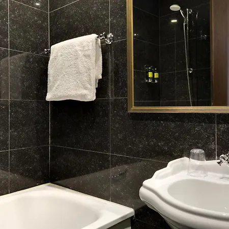 Hotel Le Senat Parigi