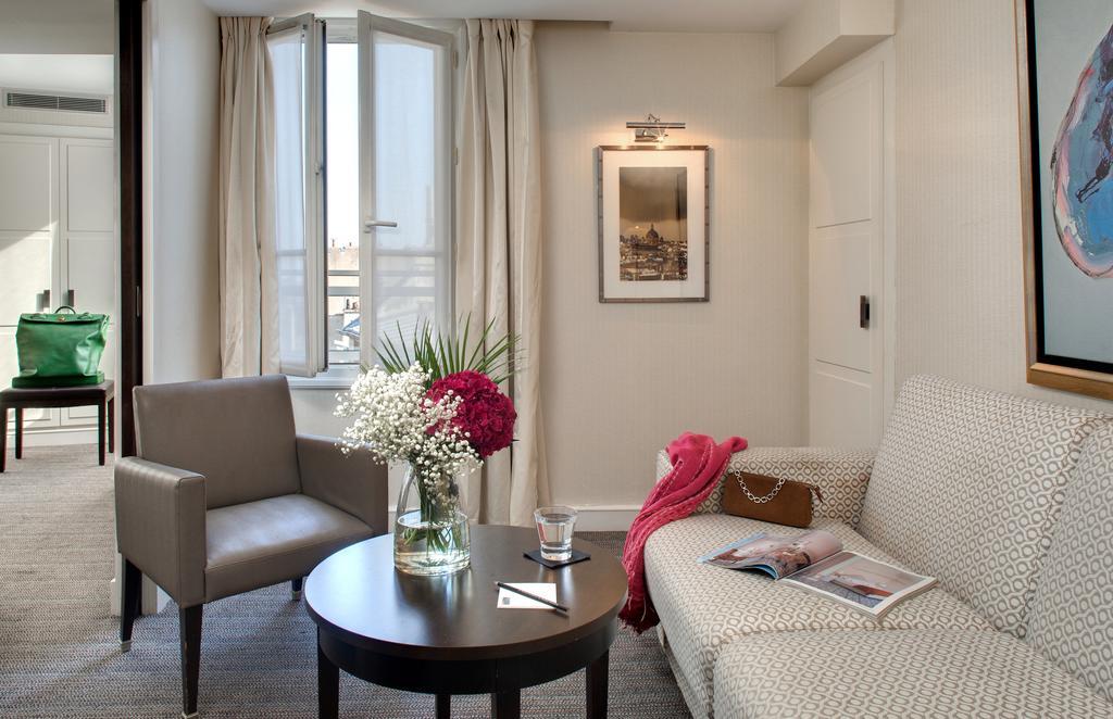 Hotel Le Senat 4*