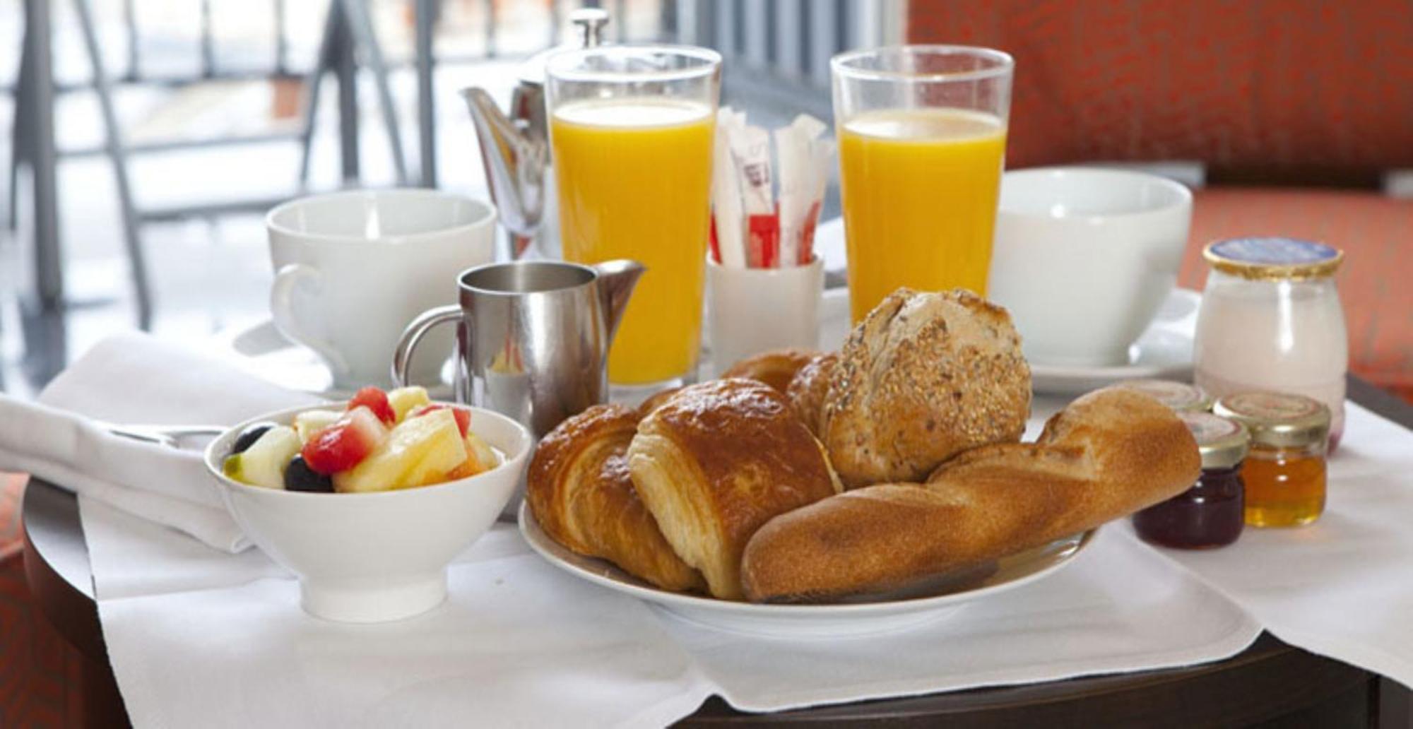 Hotel Le Senat Parigi